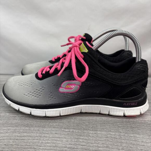 Skechers Shoes - Skechers Women's Skech-Knit Sneakers - Size 7.5